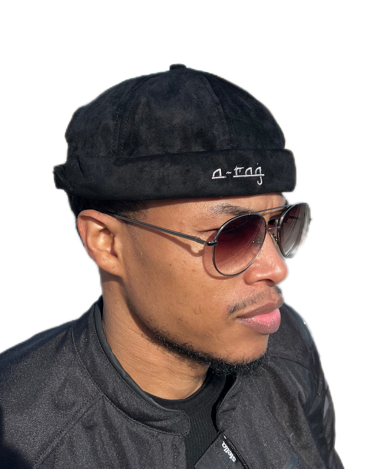 The Suede Skully A-rag (Black)